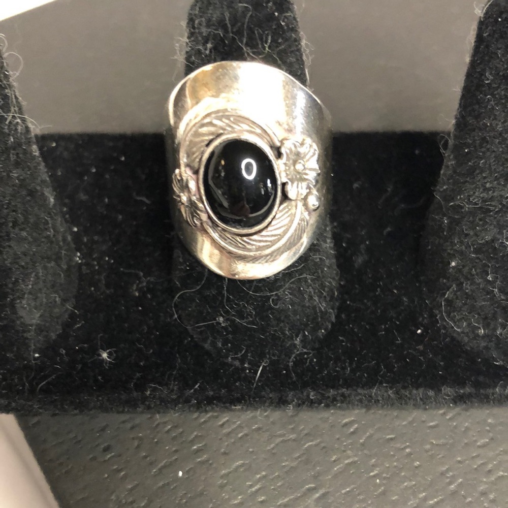 Silver and black onyx ring